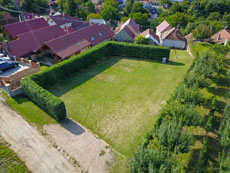 Stellplatz nad degustaním sklepem